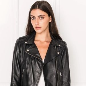 LaMarque Donna Black Leather Jacket